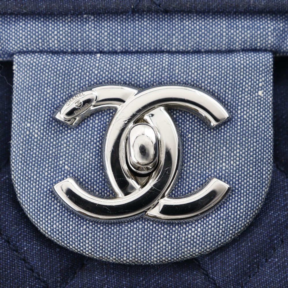 チェーンショルダー マトラッセ ダブルチェーン ショルダーバッグ デニム 青 レディース 中古品 チェーンショルダー マトラッセ ダブルチェーン ショルダーバッグ デニム 青 レディース 中古品