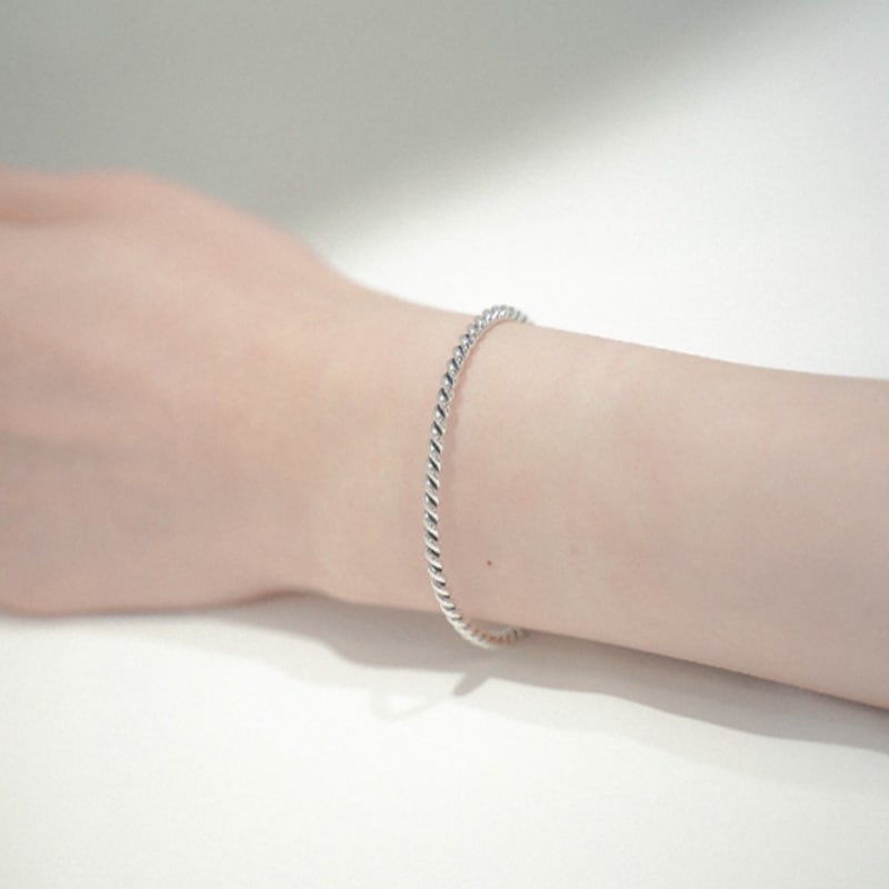 ★HARANG★ Silver bracelet / BTS 着用 HARANG]☆BTS 着用☆Half & Half Silver Double Chain Bracelet