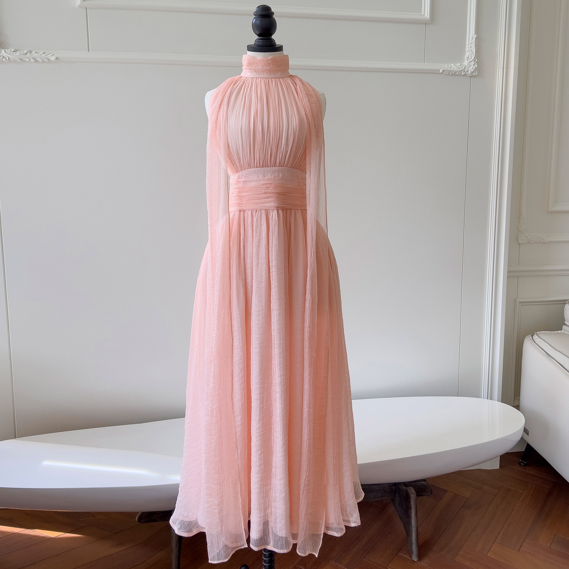 ドレス 2025 パーティー ウェディング ワンピース ロングドレス プリンセス 白 シンプル 上品 高級感 優雅 エレガント 痩せる 韓国風 結婚式 前撮り 二次会 同窓会 お呼ばれ 卒業式 誕生日