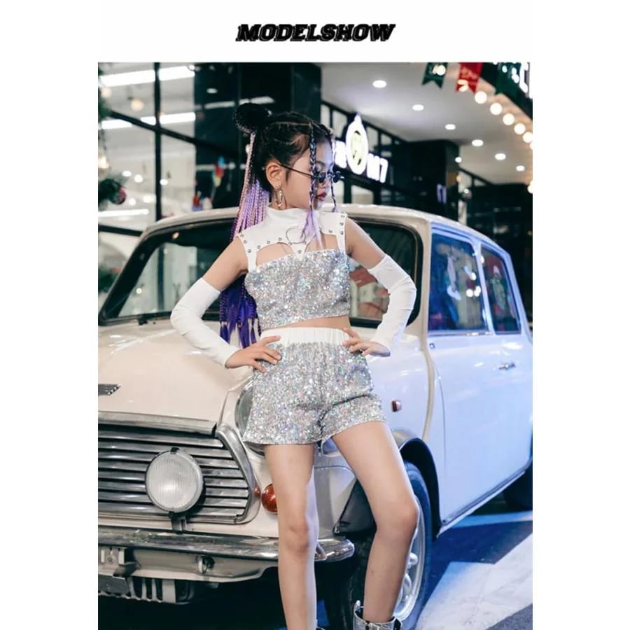 キッズ ダンス衣装 へそ出し セットアップ シルバー 袖 ズボン スパンコール キラキラ ジャズダンス チアガール ヒップホップ 子供 ステージ衣装 女の子 ホワイ キッズ ダンス衣装 へそ出し セットアップ シルバー 袖 ズボン スパンコール キラキラ ジャズダンス チアガール ヒップホップ 子供 ステージ衣装 女の子 ホワイ