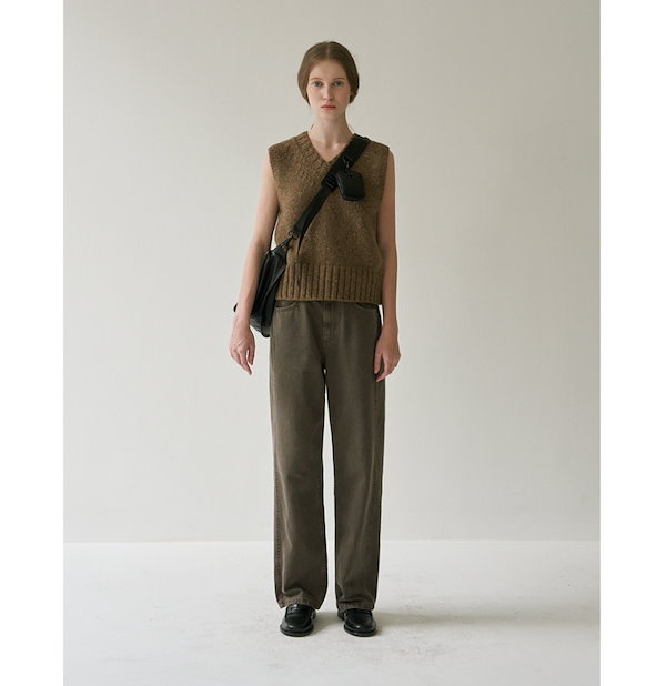 ★日本未入荷★LAFUDGE STORE★Buffing Moon Sling Bag★大人気 4418252208.g_600-w-st_g.jpg