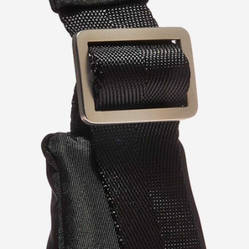 ニューバランス ハーフムーン バッグ (S) NBGCFBW102-(19)Black