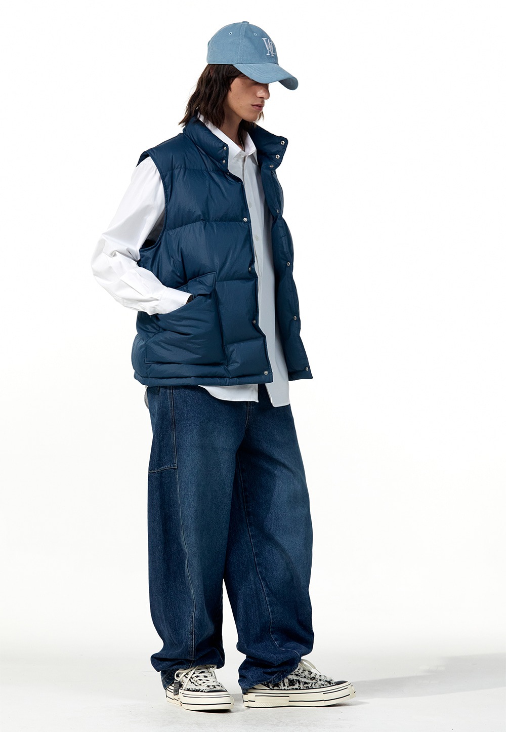 【WOOALONG】 SIGNATURE DOWN VEST : MID BLUE