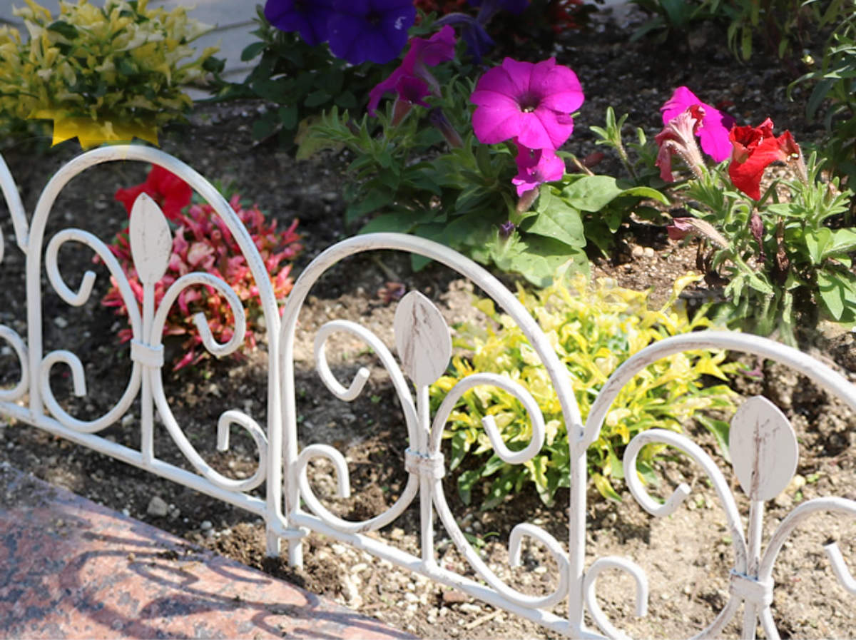 フェンス アイアンミニフェンス リーフ 10枚組 ガーデンフェンス アイアン 柵 園芸 エクステリア 雑貨 花壇 庭 ベランダ バルコニー ガーデニング アイアンガーデンフェンス トレリス フェンス アイアンミニフェンス リーフ 10枚組 ガーデンフェンス アイアン 柵 園芸 エクステリア 雑貨 花壇 庭 ベランダ バルコニー ガーデニング アイアンガーデンフェンス トレリス