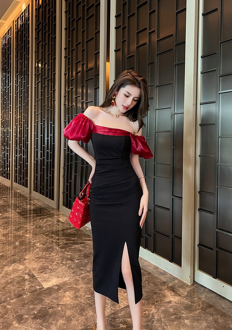 PRADA ナイロンネクタイ 追跡付き発送【PRADA】大人気♪ロゴ入りRe-Nylonネクタイ (PRADA