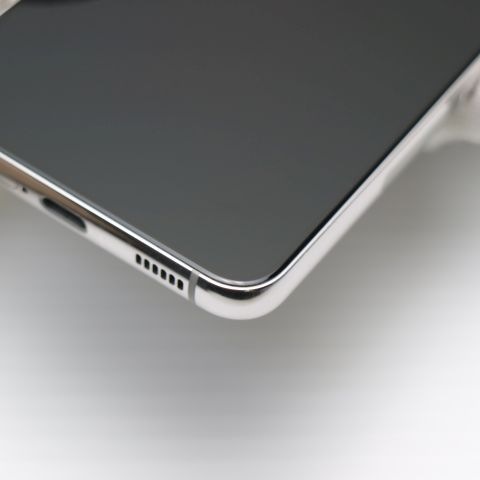 超美品 Galaxy S22 SC-51C ファントムホワイト スマホ 白ロム 中古 土日祝発送OK 62