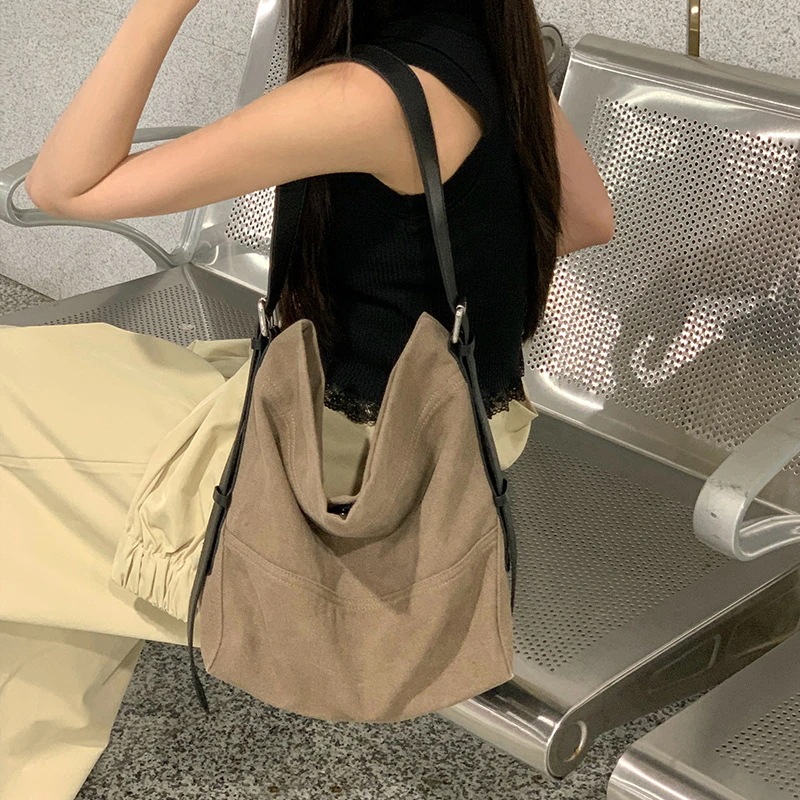 極簡復古風綿麻トートバッグ2025新型通勤婦人バッグ大容量ショルダーバッグ女性 ショルダーバッグ 極簡復古風綿麻トートバッグ2025新型通勤婦人バッグ大容量ショルダーバッグ女性 ショルダーバッグ