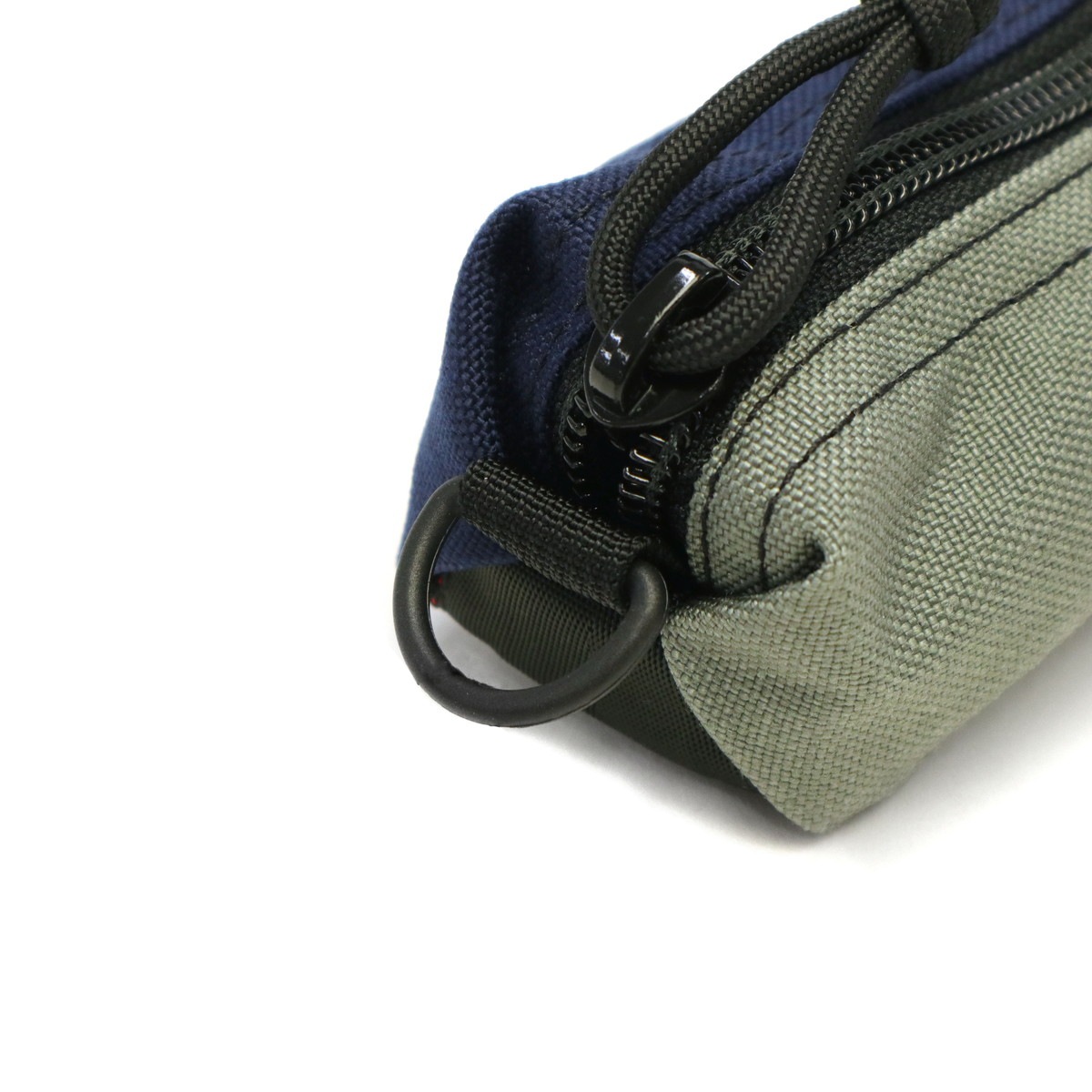 日本正規品 MADE IN USA PEN HOLDER MULTI COLOR 筆箱 シンプル 軽量 ナイロン 25周年 限定 メンズ BRA231A56 日本正規品 MADE IN USA PEN HOLDER MULTI COLOR 筆箱 シンプル 軽量 ナイロン 25周年 限定 メンズ BRA231A56