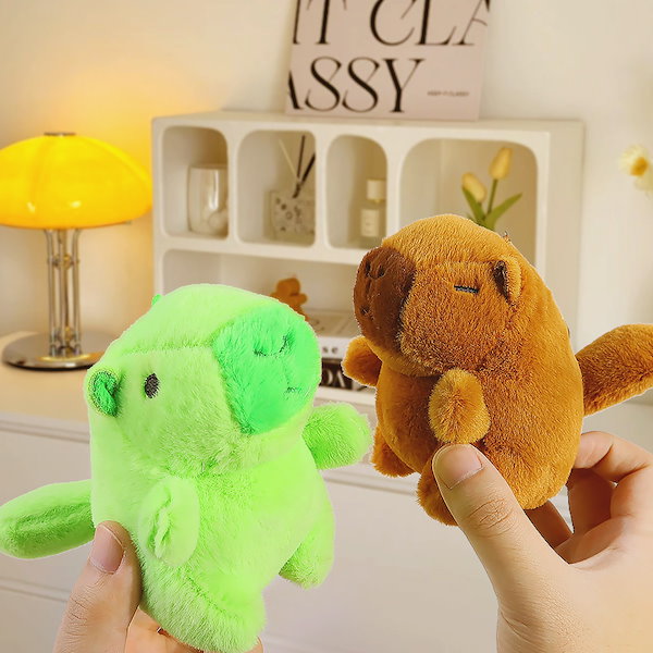 カピバラ Qoo10] しっぽが振れるカピバラ ぬいぐるみキーホ