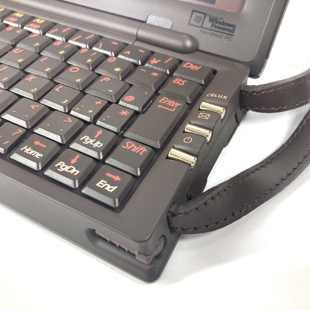 雑貨 クラヴィエ 25周年スタッフ限定 PC セリュックス CELUX VIP顧客 ダミエ ノベルティ 小型 ミニ ノートパソコン プラスチック エベヌ ブラウン