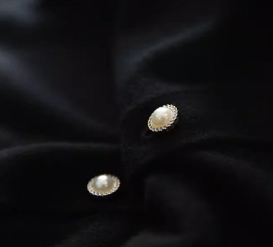 ニットカーディガン レディース カーディガン 羽織 トップス ニット セーター パール装飾 きれいめ エレガント フロントボタン 長袖 大人っぽい 黒 ブラック お出かけ おしゃれ 無地 ファッション ニットカーディガン レディース カーディガン 羽織 トップス ニット セーター パール装飾 きれいめ エレガント フロントボタン 長袖 大人っぽい 黒 ブラック お出かけ おしゃれ 無地 ファッション