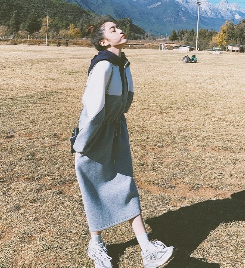 【取寄:納期2週間】ワンピース レディース フード付き ゆったり マタニティ 長袖 カジュアル お出掛け ロングワンピース プルオーバー おしゃれ オーバーサイズ ワンピース レディース フード付き 【取寄:納期2週間】ワンピース レディース フード付き ゆったり マタニティ 長袖 カジュアル お出掛け ロングワンピース プルオーバー おしゃれ オーバーサイズ ワンピース レディース フード付き