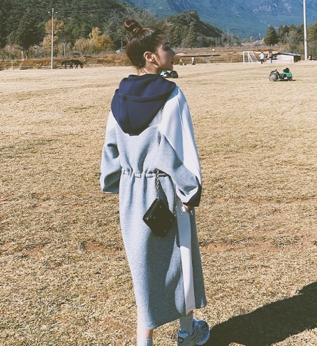 【取寄:納期2週間】ワンピース レディース フード付き ゆったり マタニティ 長袖 カジュアル お出掛け ロングワンピース プルオーバー おしゃれ オーバーサイズ ワンピース レディース フード付き 【取寄:納期2週間】ワンピース レディース フード付き ゆったり マタニティ 長袖 カジュアル お出掛け ロングワンピース プルオーバー おしゃれ オーバーサイズ ワンピース レディース フード付き