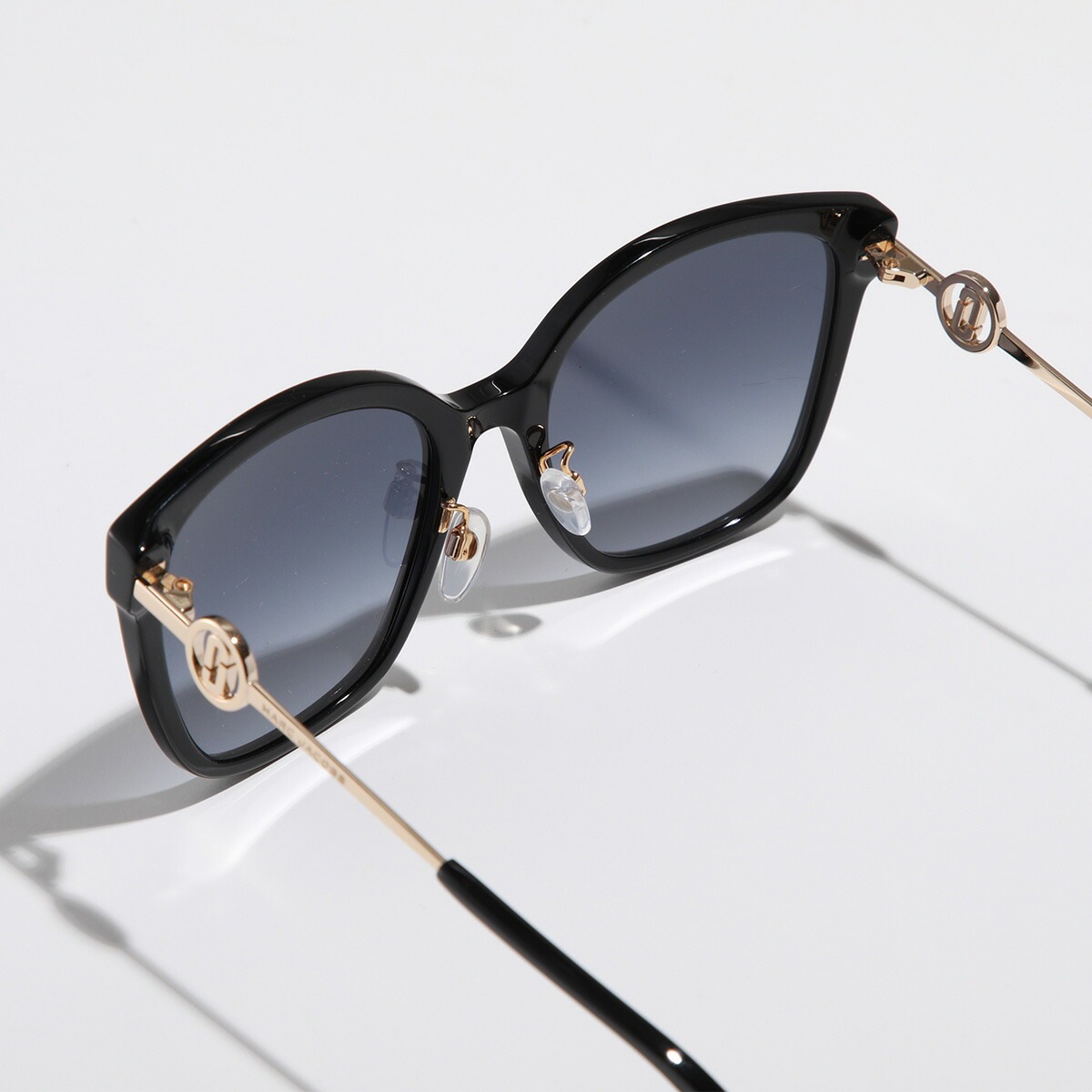 MARC JACOBS マークジェイコブス サングラス 690/GS レディース バタフライ型 セルフレーム コンビネーション メタルロゴ クリングスタイプ アイウェア 807 MARC JACOBS マークジェイコブス サングラス 690/GS レディース バタフライ型 セルフレーム コンビネーション メタルロゴ クリングスタイプ アイウェア 807