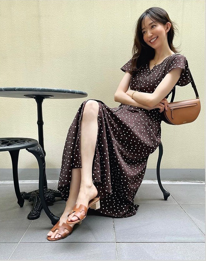 ワンピース 半袖 春夏 きれいめ ロング シャツワンピース マキシ フレア ロング ロング丈 マキシ マキシ丈 9分丈 アンクル丈 フリル袖 Vネック 襟なし フレア セミフレア スリム ストレート ワンピース 半袖 春夏 きれいめ ロング シャツワンピース マキシ フレア ロング ロング丈 マキシ マキシ丈 9分丈 アンクル丈 フリル袖 Vネック 襟なし フレア セミフレア スリム ストレート