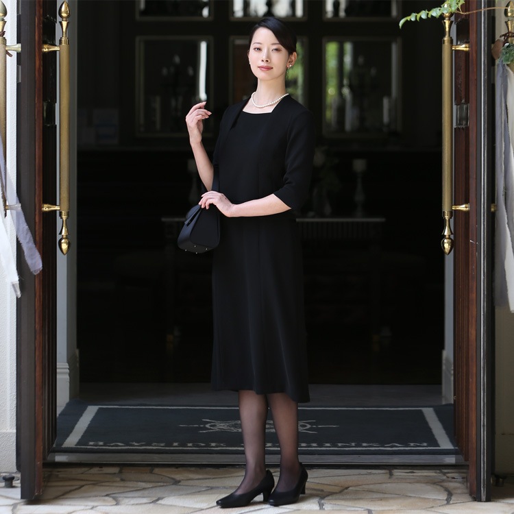 【広瀬アリスさん ドラマ着用】 喪服 レディース ブラックフォーマル スーツ 礼服 ワンピース ロング丈 前開き フォーマル 大きいサイズ 30代 40代 50代 BS-1634 【広瀬アリスさん ドラマ着用】 喪服 レディース ブラックフォーマル スーツ 礼服 ワンピース ロング丈 前開き フォーマル 大きいサイズ 30代 40代 50代 BS-1634