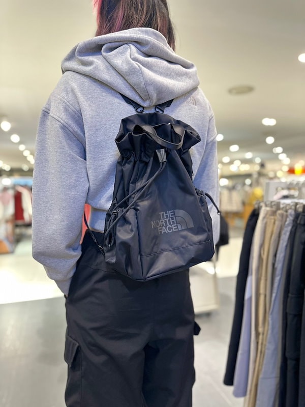 Qoo10] ザノースフェイス TNF 関税なし 男女兼用 25SS B
