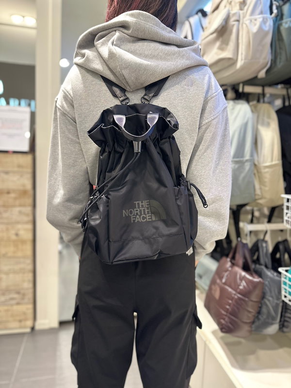 Qoo10] ザノースフェイス TNF 関税なし 男女兼用 25SS B