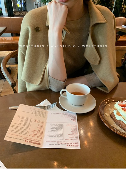 モダンなウールダブルフェイスジャケット