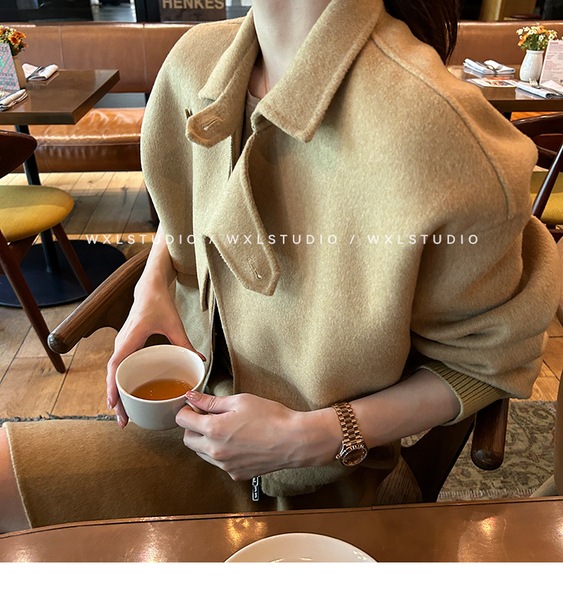 モダンなウールダブルフェイスジャケット