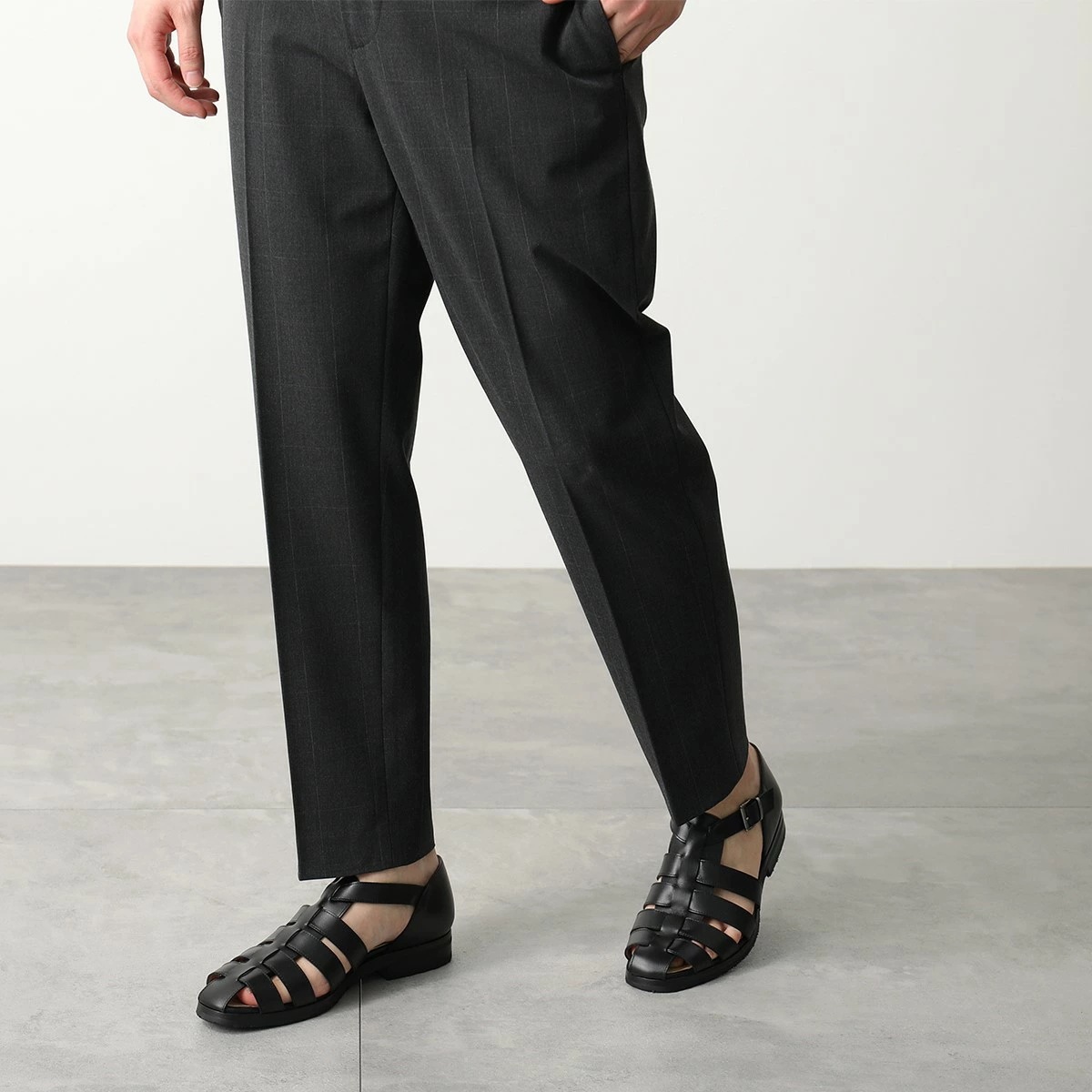 Paraboot パラブーツ グルカサンダル 190212 FERRET フェレット メンズ レザーサンダル セメント製法 靴 ARAGON SOLE NOIR Paraboot パラブーツ グルカサンダル 190212 FERRET フェレット メンズ レザーサンダル セメント製法 靴 ARAGON SOLE NOIR