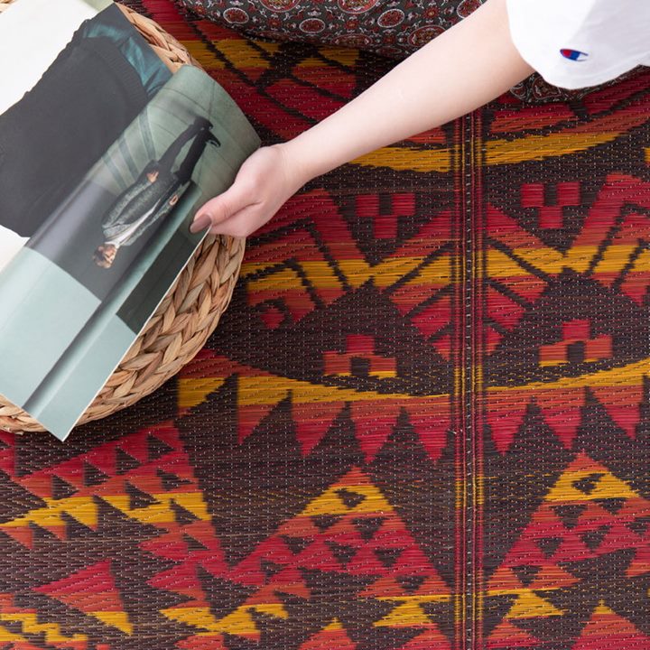 ラグマット い草ラグ 円形 丸型 直径約180cm アステカ オルテガ柄 おしゃれ かっこいい 男前デザイン 春夏用 裏貼り 滑り止め付き