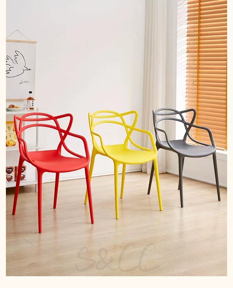 【2脚セット】全8色　完成品 ダイニングチェア プラスチックチェア デザイナーズチェア スネーキーチェア クロスバック カジュアルチェア レストラン カフェ キッチン 椅子 韓国 インテリア 北欧