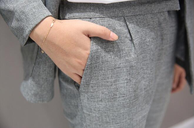 スーツセット　セットアップ　2点セット　スーツ　ジャケット　パンツ　オフィス レディーススーツ　ママ　面接　卒業式　入学式　セレモニー　フォーマル　通勤　OL　S M　L　2L