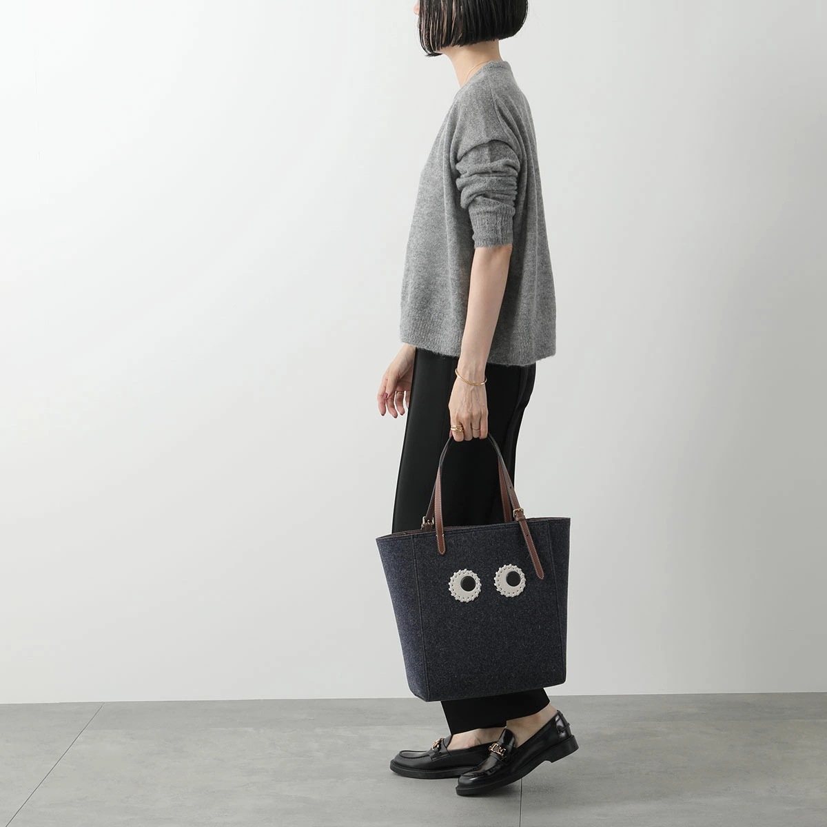 ANYA HINDMARCH アニヤハインドマーチ トートバッグ Tote Small Eyes アイズ 193184 195171 レディース フェルト 鞄 カラー2色