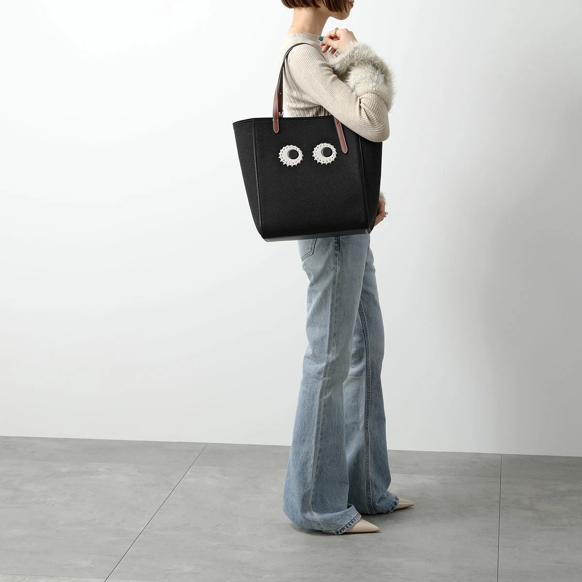 ANYA HINDMARCH アニヤハインドマーチ トートバッグ Tote Small Eyes アイズ 193184 195171 レディース フェルト 鞄 カラー2色