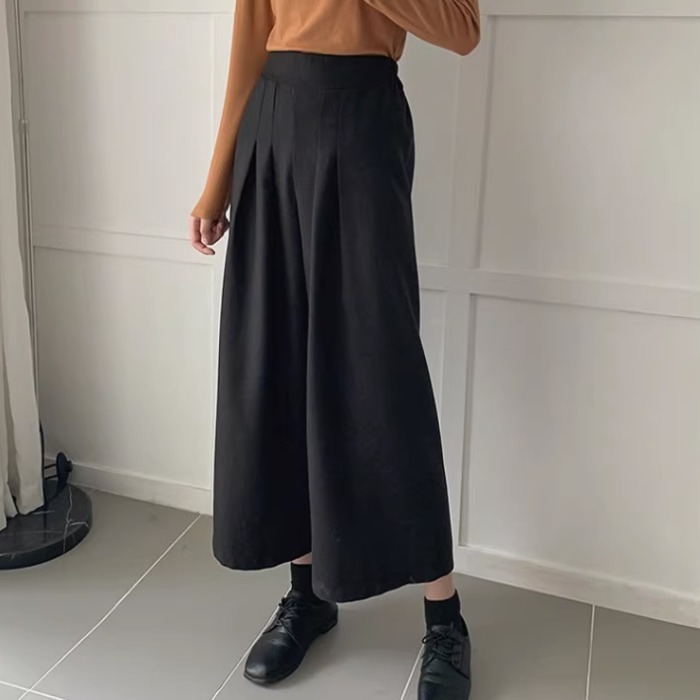 パンツ ボトムス ガウチョパンツ ロングパンツ ワイドパンツ ロング 8分丈 クロップド丈 ワイド セミフレア 裾ワイド ポケット ウエストゴム コンサバ 中厚手 ストレッチ 伸縮性 きれいめ