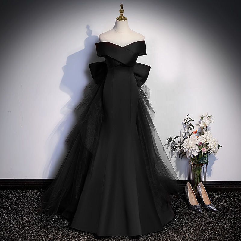 バーガンディのイブニングドレス 2025 ボーカルアート試験ベルカントソロホストワンショルダーライトウェディングドレスガール