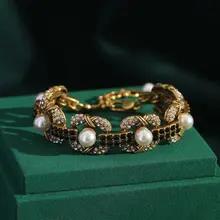 ヴィンテージジュエリーパールブレスレット女性のための 18 18k リアルゴールドカラースクエアラインストーン高級高品質デザイナー母の日 ヴィンテージジュエリーパールブレスレット女性のための 18 18k リアルゴールドカラースクエアラインストーン高級高品質デザイナー母の日