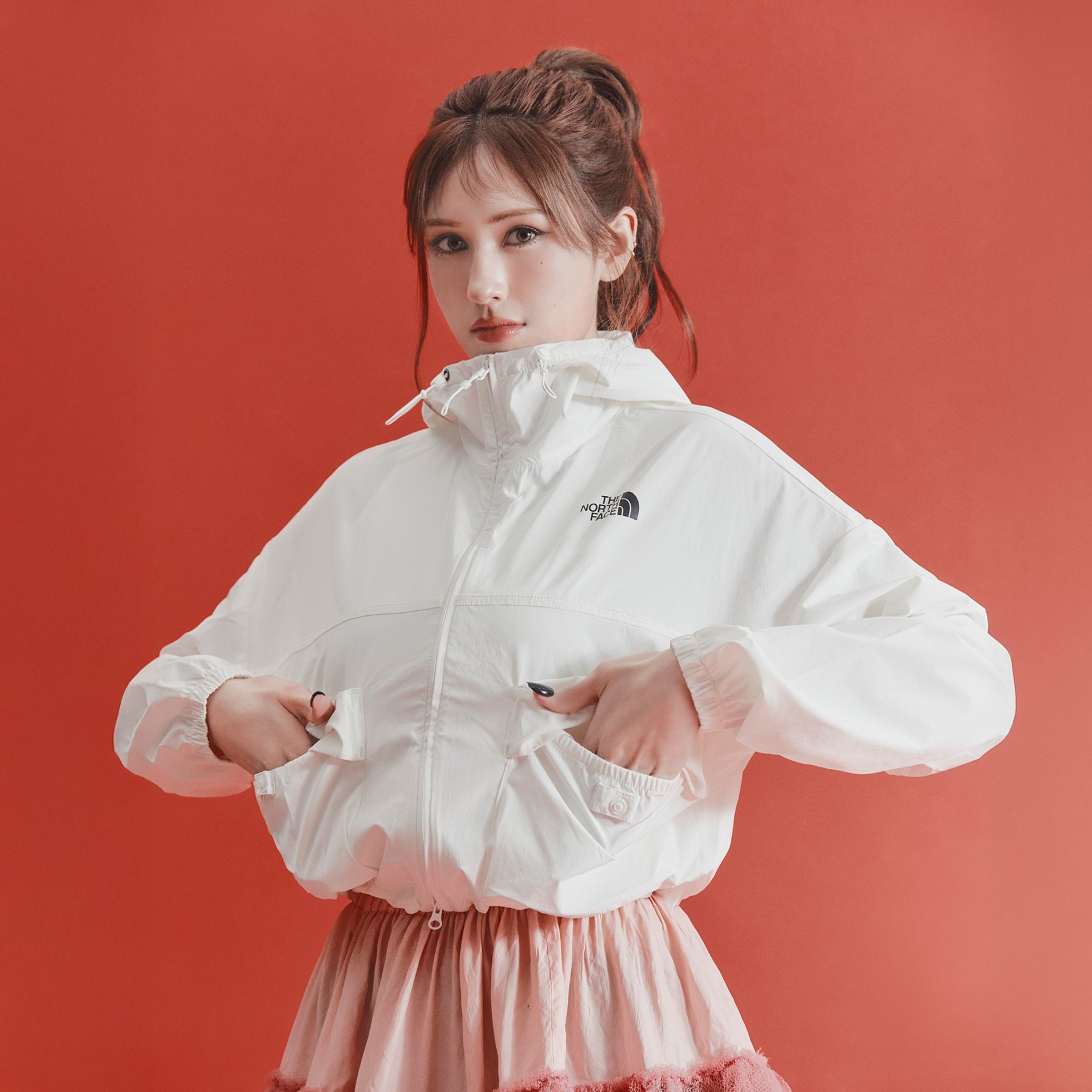 レディース用ウィンドブレーカー 春 ジャンパー 軽量 ジャンパー 季節の変わり目 ジャンパー 人気アイテム レディース用 ジップアップ レディース用ウィンドブレーカー 春 ジャンパー 軽量 ジャンパー 季節の変わり目 ジャンパー 人気アイテム レディース用 ジップアップ