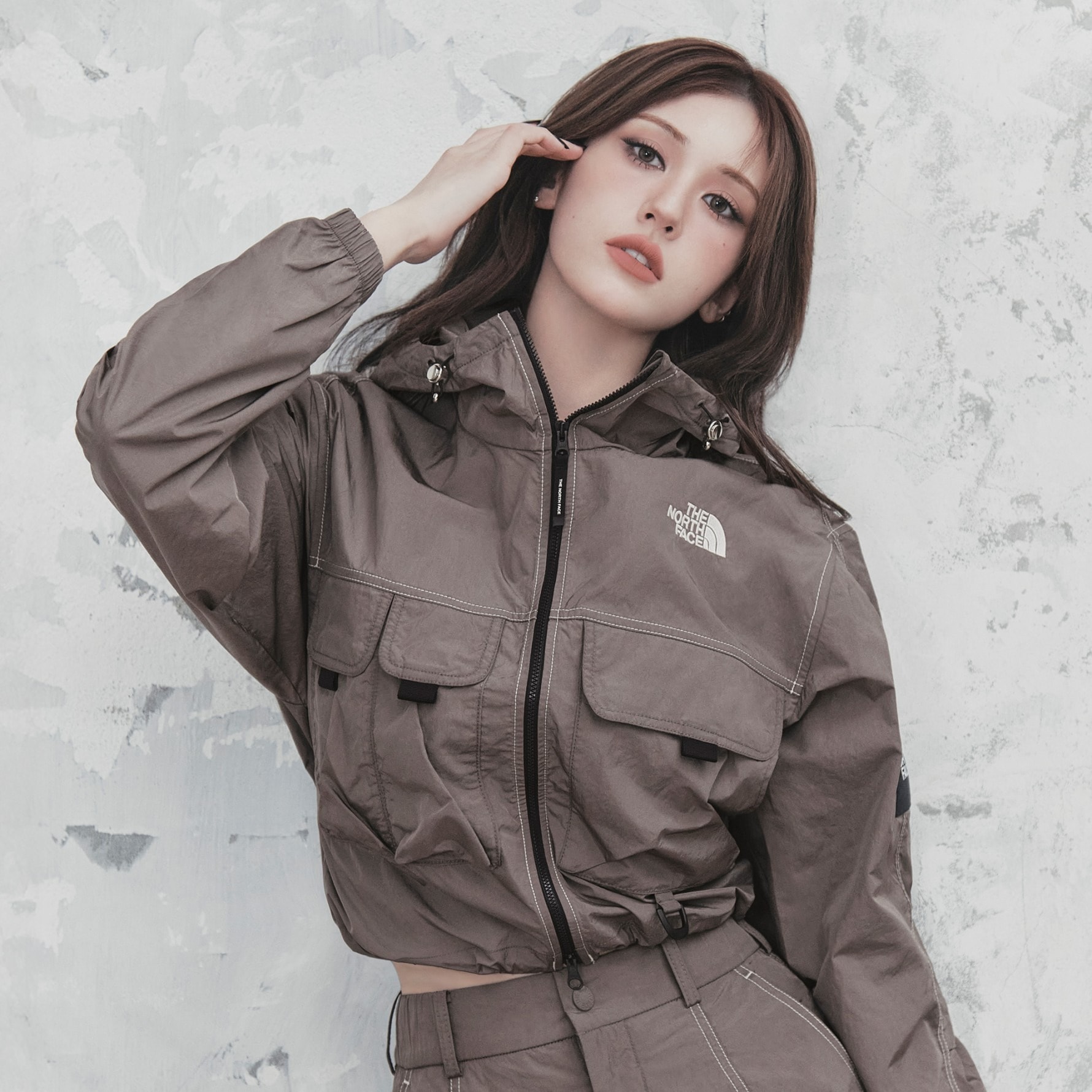 レディース用ウィンドブレーカー 春 ジャンパー 軽量 ジャンパー 季節の変わり目 ジャンパー 人気アイテム レディース用 ジップアップ レディース用ウィンドブレーカー 春 ジャンパー 軽量 ジャンパー 季節の変わり目 ジャンパー 人気アイテム レディース用 ジップアップ