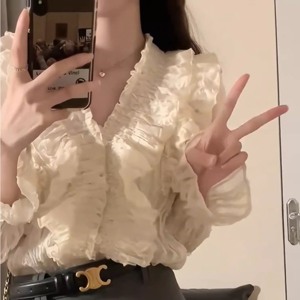 フリル V ネック シャツレディース トップス シャツ ブラウス 長袖 ベルスリーブ Vネック 襟なし ノーカラー ワイド フェミニン レース プリーツ ラッフル フリル パッチワーク ふわふわ フリル V ネック シャツレディース トップス シャツ ブラウス 長袖 ベルスリーブ Vネック 襟なし ノーカラー ワイド フェミニン レース プリーツ ラッフル フリル パッチワーク ふわふわ