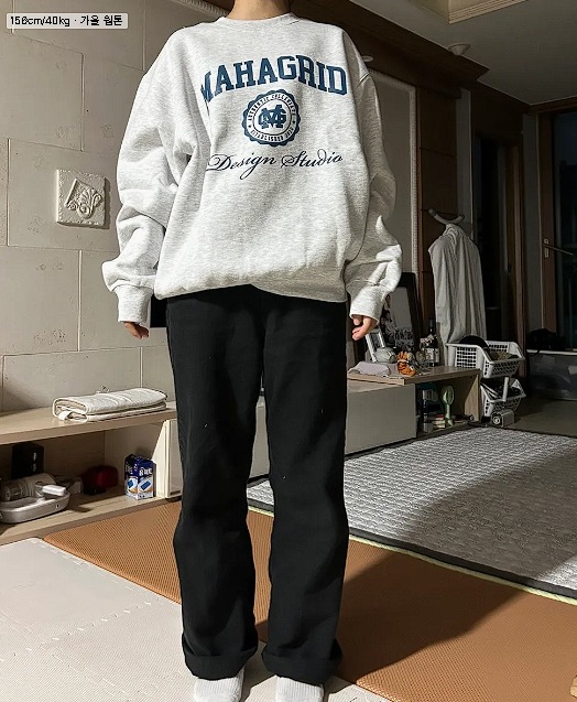 STRAY KIDS/Red Velvet 着用]AUTHENTIC トレーナー/ユニセック STRAY KIDS/Red Velvet 着用]AUTHENTIC トレーナー/ユニセック