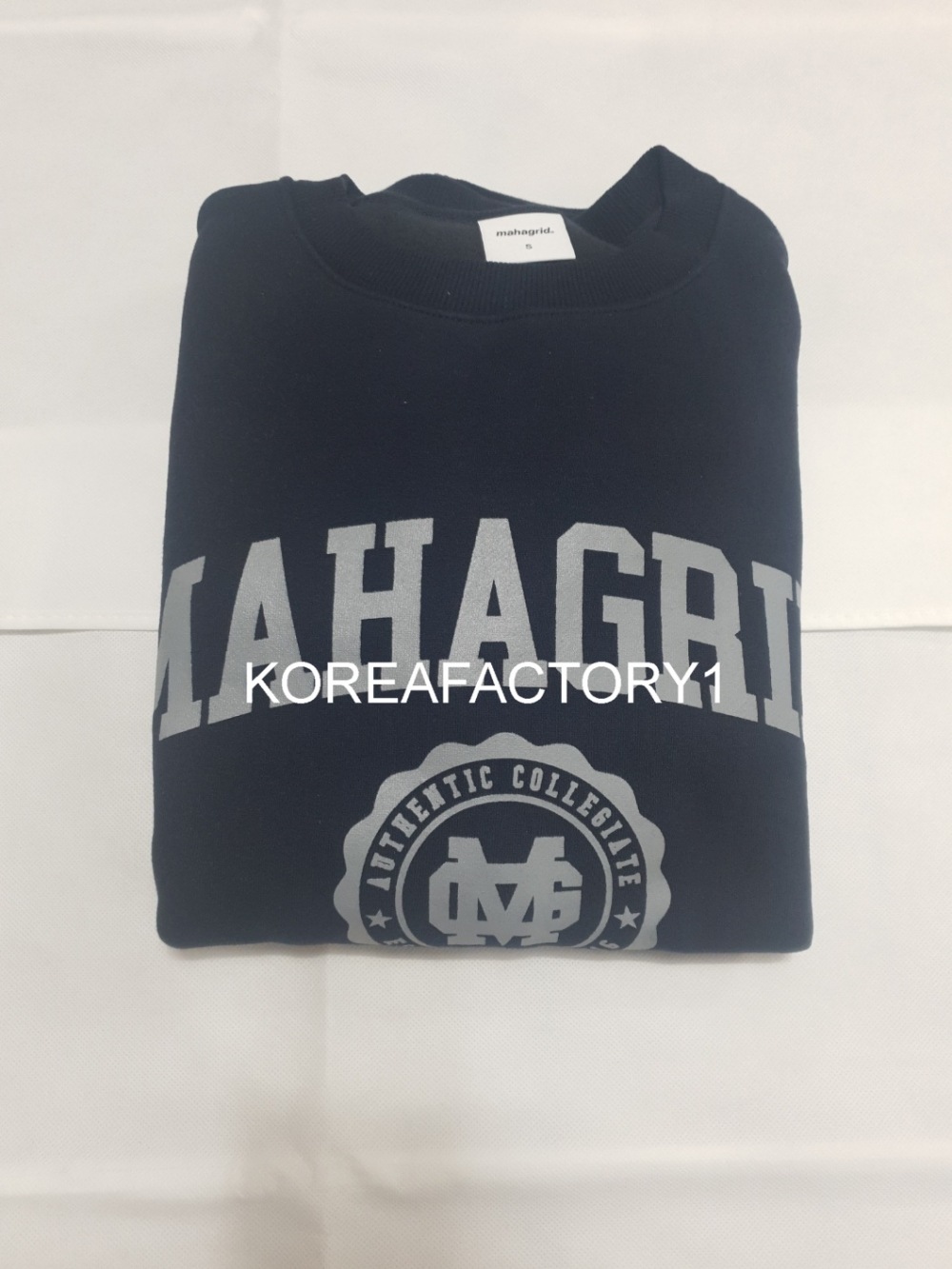 STRAY KIDS/Red Velvet 着用]AUTHENTIC トレーナー/ユニセック STRAY KIDS/Red Velvet 着用]AUTHENTIC トレーナー/ユニセック
