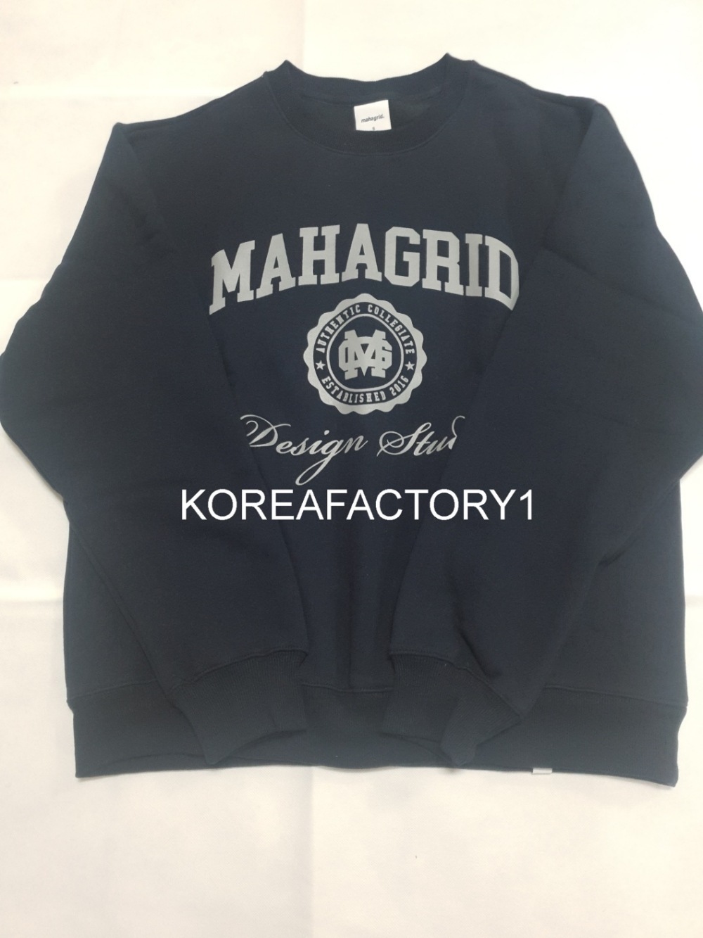 STRAY KIDS/Red Velvet 着用]AUTHENTIC トレーナー/ユニセック STRAY KIDS/Red Velvet 着用]AUTHENTIC トレーナー/ユニセック