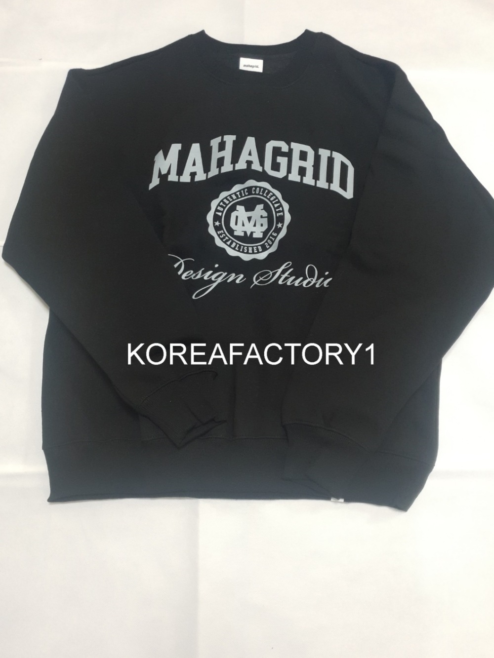STRAY KIDS/Red Velvet 着用]AUTHENTIC トレーナー/ユニセック STRAY KIDS/Red Velvet 着用]AUTHENTIC トレーナー/ユニセック
