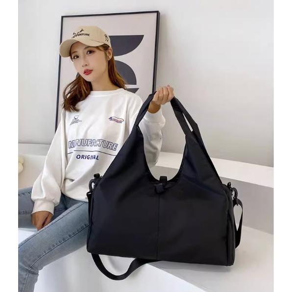 [新品入荷]ヨガ ヨガバッグ ジム スポーツバッグ 撥水 ナイロン 2way ショルダーバッグ ヨガマット収納 トラベルバック ボストンバック シューズ 靴収納 男女兼用