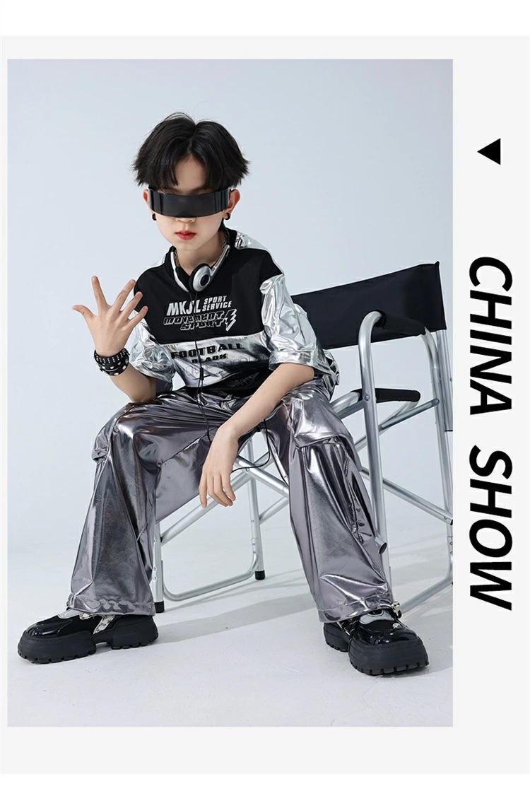 【激安開催!】ユニセックス キッズ ダンス 衣装 子供服 フューチャリスティック ヒップホップ シルバー シルバーTシャツ シルバーパンツ 派手 スポーツウェア オーバーサイズ トップス ユニフォーム 【激安開催!】ユニセックス キッズ ダンス 衣装 子供服 フューチャリスティック ヒップホップ シルバー シルバーTシャツ シルバーパンツ 派手 スポーツウェア オーバーサイズ トップス ユニフォーム