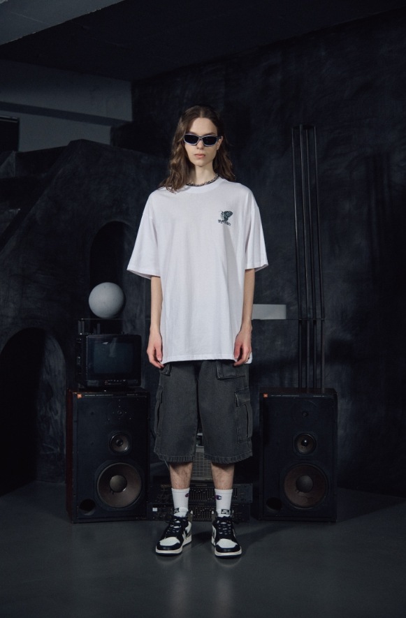 【CPGN STUDIO】23SS★ Blue Butterfly Short Sleeve Tee CPGN STUDIO】23SS☆ Blue Butterfly Short Sleeve Tee Amazon