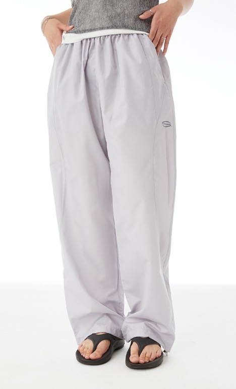 クレッシェント♡パンツ MCNCHIPS] Side crescent pants 【公式通販】