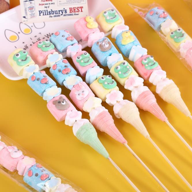 50Pcs さまざまな串に刺したひょうたん動物のグミロリポップを混ぜた漫画のマシュマロ 50Pcs さまざまな串に刺したひょうたん動物のグミロリポップを混ぜた漫画のマシュマロ