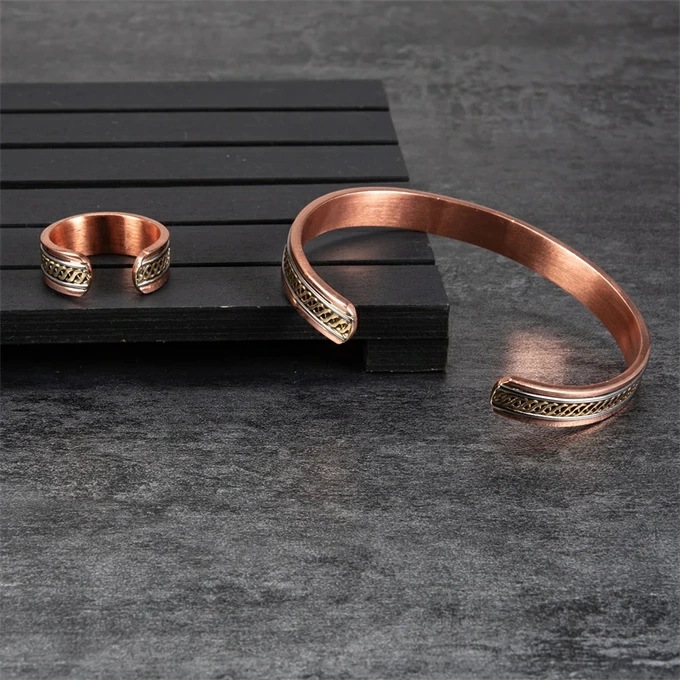 純銅製ジュエリー 純銅磁気ブレスレット エネルギーマグネット付き 磁気ブレスレット ストレス解消 減量 痩身 調節可能 健康エネルギー 高磁石 瞑想 ヨガ 磁気リング 指輪 純銅製ジュエリー 純銅磁気ブレスレット エネルギーマグネット付き 磁気ブレスレット ストレス解消 減量 痩身 調節可能 健康エネルギー 高磁石 瞑想 ヨガ 磁気リング 指輪