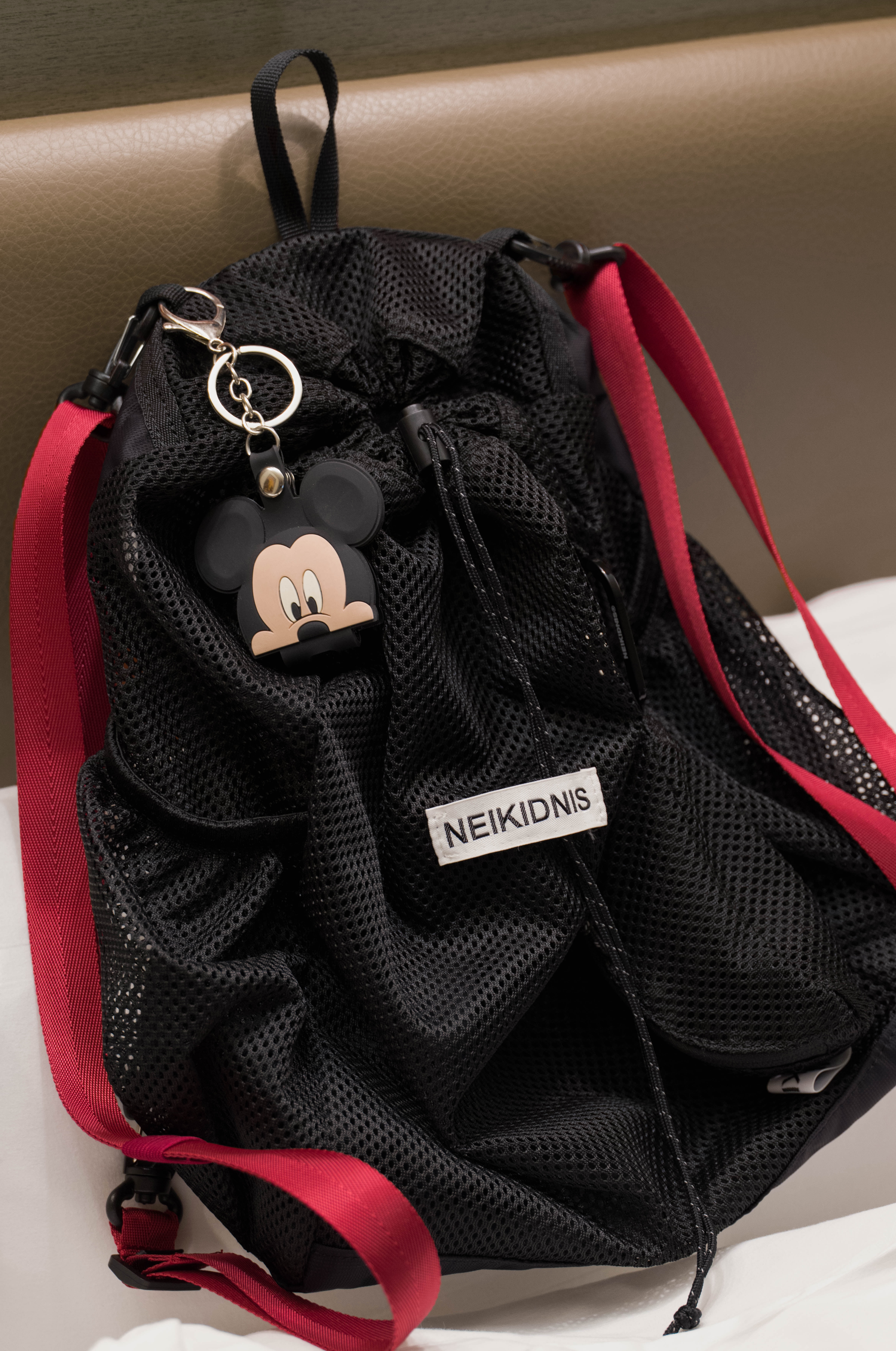 アイドル NEIKIDNIS NEIKIDNIS ネイキドニス バックパック ABLE BACKPACK 33リットル