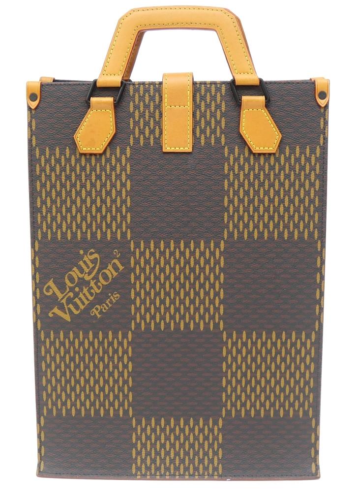 ルイ・ヴィトン LOUISVUITTON ダミエジャイアント ミニトートバッグ LVスクエアード NIGOコラボ N40355 【中古】(68650) ルイ・ヴィトン LOUISVUITTON ダミエジャイアント ミニトートバッグ LVスクエアード NIGOコラボ N40355 【中古】(68650)