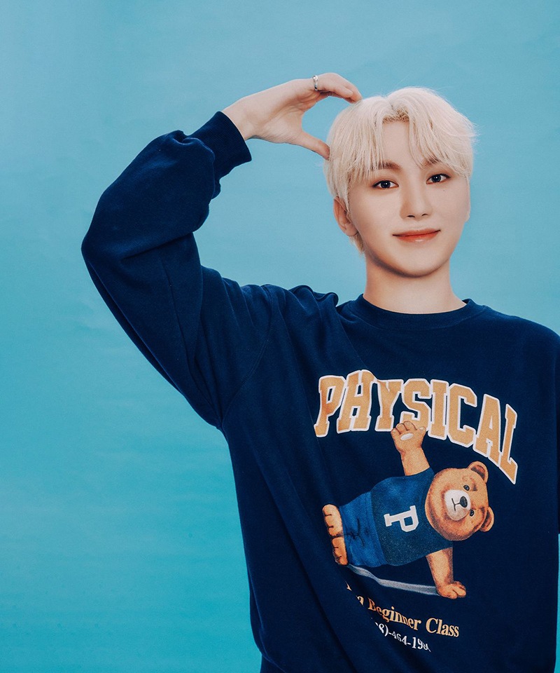 SEVENTEEN スングァン着用★Yoga Bear Sweatshirt★大人気 SEVENTEEN スングァン着用☆Yoga Bear Sweatshirt☆大人気