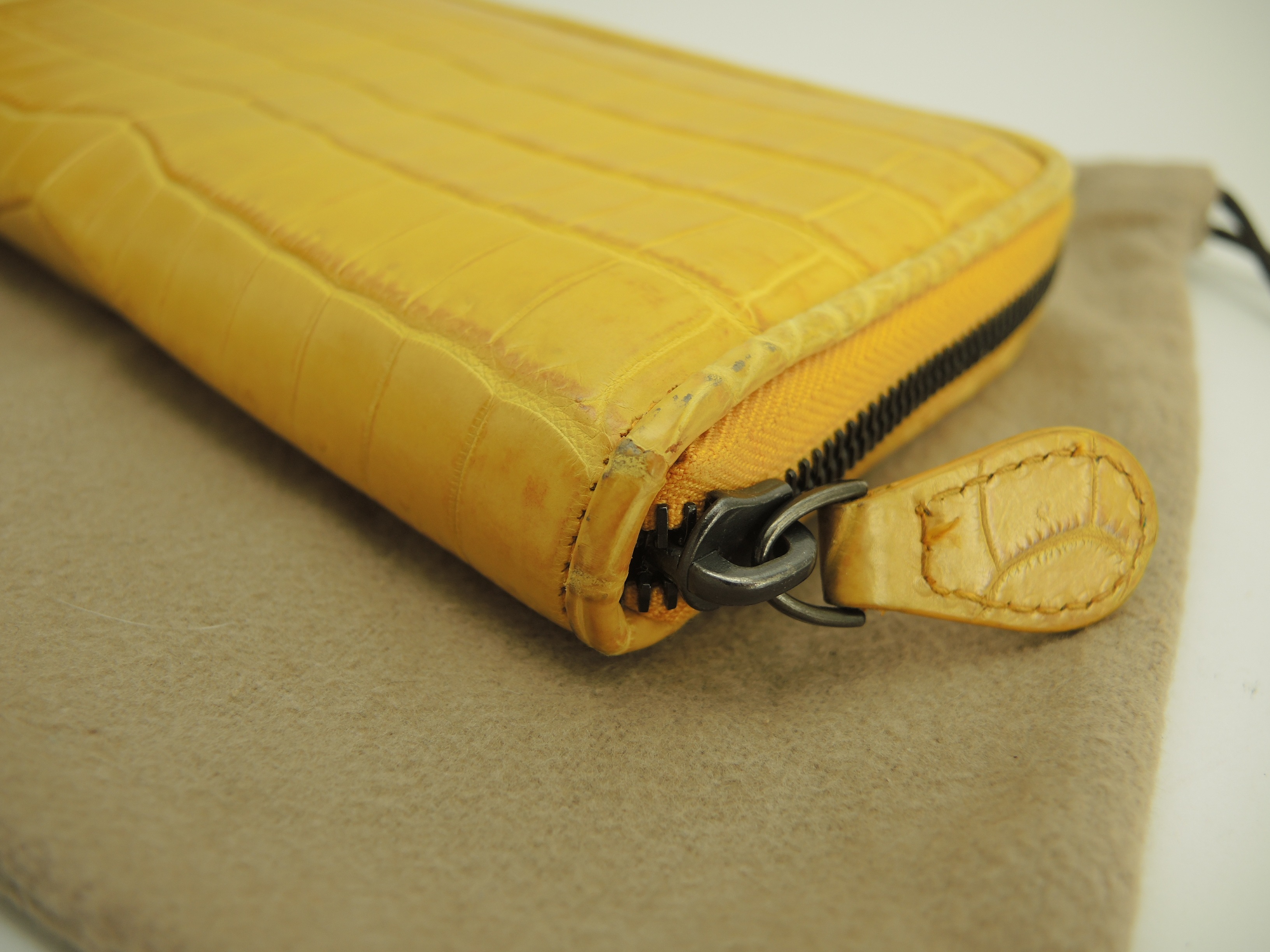 ラウンドジップ長財布 クロコダイル 黄 ロングウォレット 美品@B001171264 ラウンドジップ長財布 クロコダイル 黄 ロングウォレット 美品@B001171264